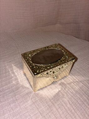 Things Remembered Gold Tone “ I Love You” Engraved Trinket Jewelry Box